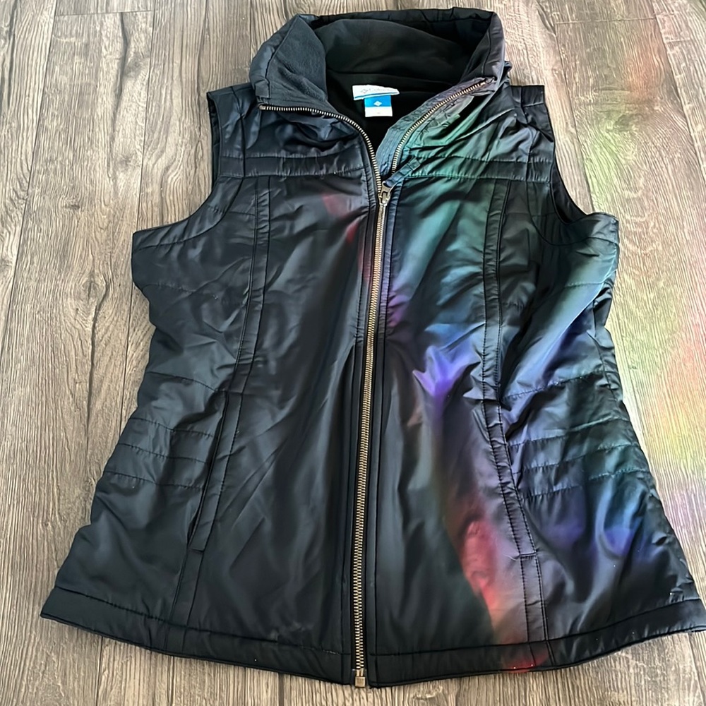 Navy blue Columbia winter vest